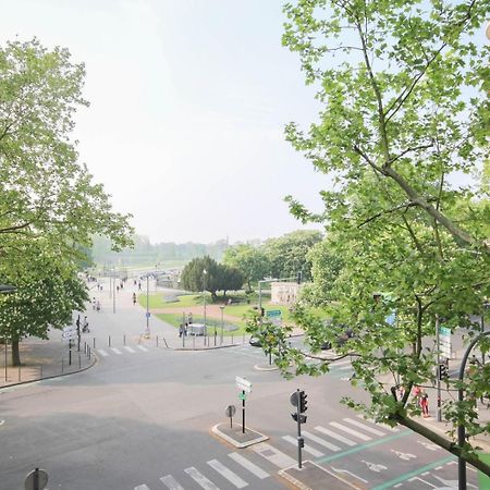 2-Bedroom Flat + Private Car Park. 里尔 外观 照片